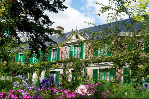 Giverny and Wine Tasting with Private Pick up and Drop Off