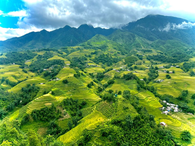 Sapa trip to Waterfalls, Trekking and Tribal Villages Tour