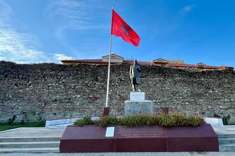 地拉那：埃尔巴桑堡垒、林村和奥赫里德湖之旅