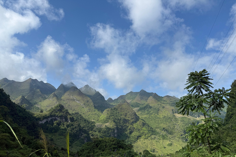 从河内出发：3日游览高平的亮点。从河内出发：3天高平精华游。