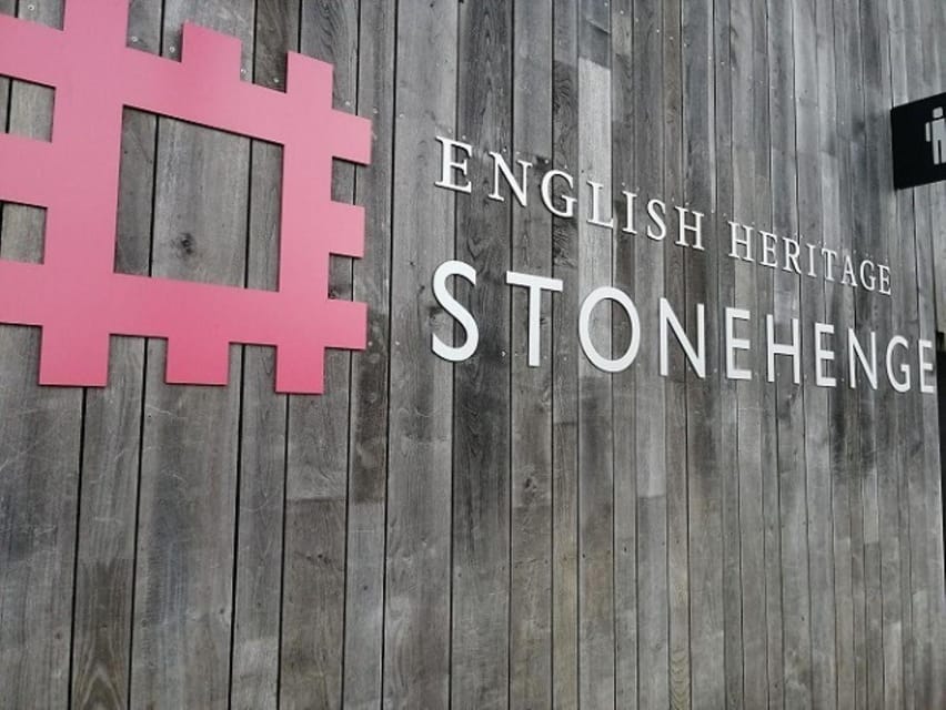Southampton Port to London via Stonehenge & Windsor Castle - Hizvo