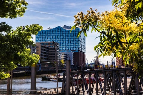 Hamburg: Entdeckungstour – vom Westfieldcenter zur Elbphilharmonie
