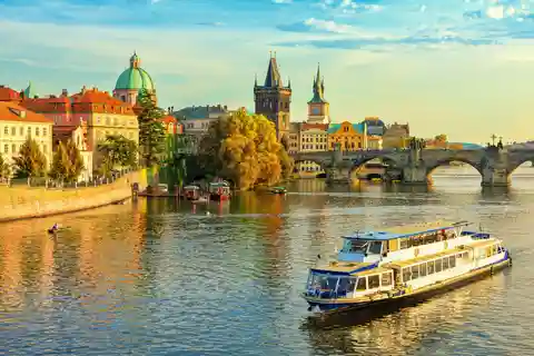 Geschiedenisrondleiding uit de Tweede Wereldoorlog door de oude binnenstad van Praag