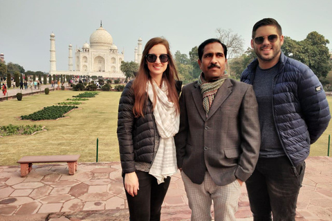 Agra: Taj Mahal & Agra Fort Visit with Skip-the-Line Access