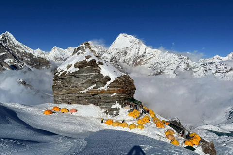 Kathmandu: Lobuche Peak Climbing Expedition with Guide