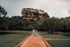 Kandy: Private Tagestour nach Sigiriya & Dambulla mit dem Tuk-Tuk