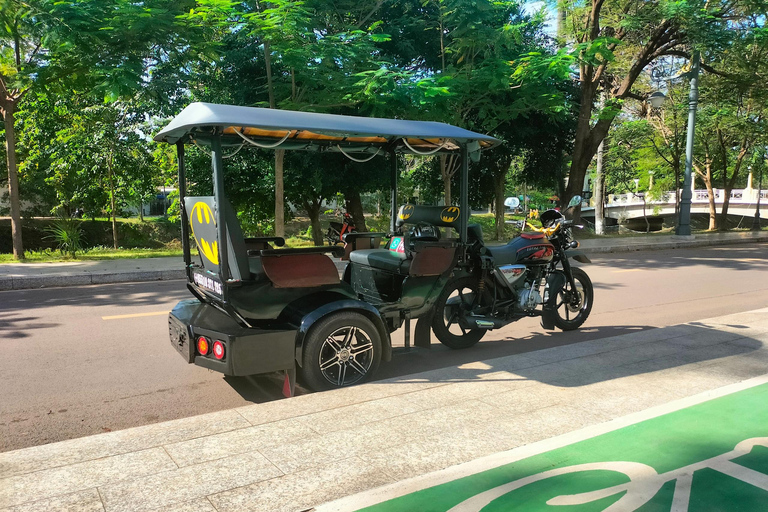 Angkor wat tour tuktuk driver transportation 1 Day Tour