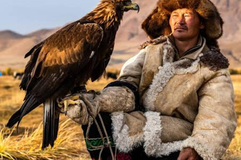 Ulaanbaatar: Eagle Hunting Tour with Nomadic tour