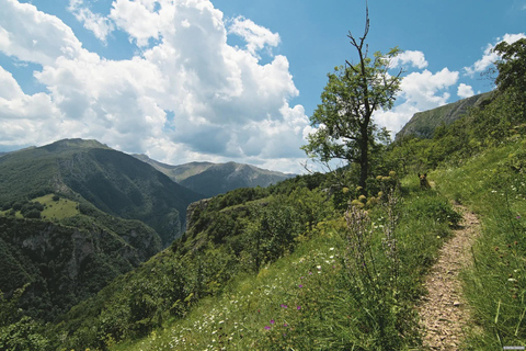 From Sarajevo: Hiking Tour to Lukomir Village From Sarajevo: Private hiking tour to Lukomir Village