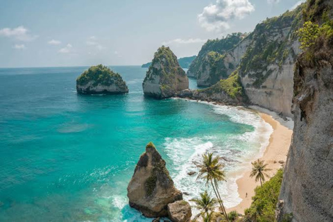 Nusa Penida: Island Sightseeing West & East Coast Day Trip Car Charter 8 Hours Explore West Coast