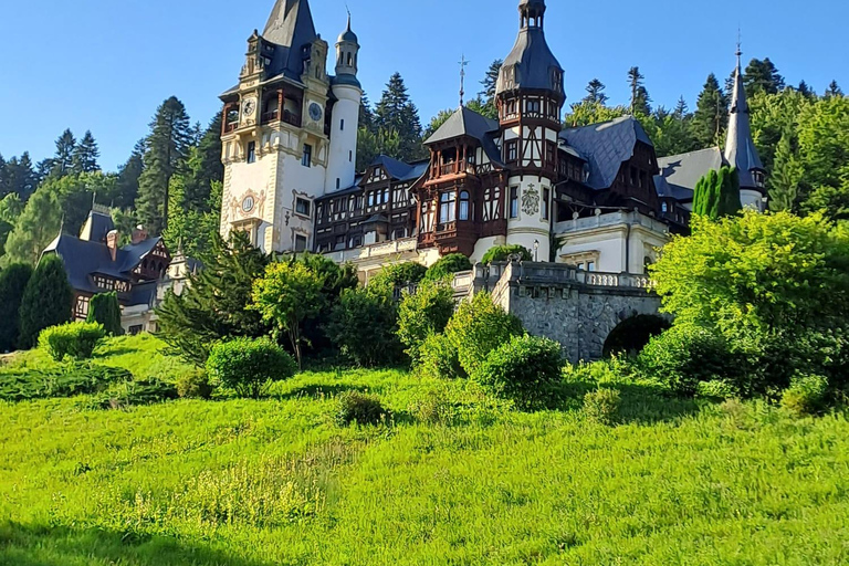 Vanuit Boekarest: Dagvullende tour door Sinaia