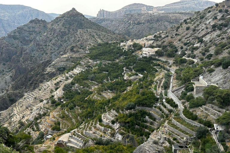 Vanuit Muscat: Hele dag naar Nizwa-Jabal Akhdar-Birkat Al Moz