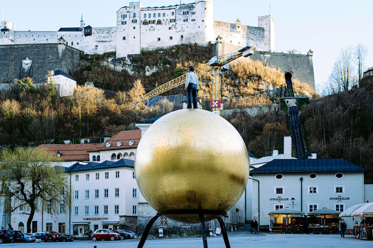 Salzburg: Munich Tour with Transfers, Hotel, Meals & Drinks