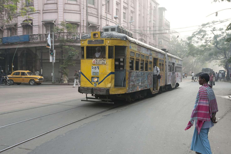 Lyxig Kolkata flygtransfer: Prisvärd och bekvämFlygtransfer från: Kolkata stad till Kolkata flygplats