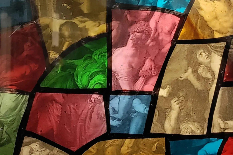 Amman: Stained Glass Workshop with Snacks and Drinks