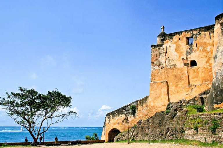 Mombasa Fort Jesus, Old Town & Market Walking Tour