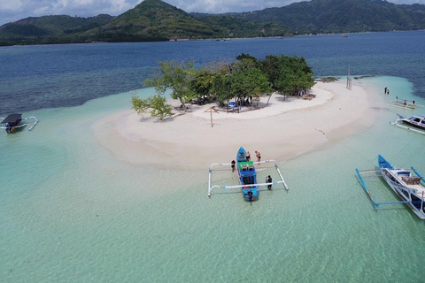 Lombok: Romantic Island Escape—Gili Nanggu, Sudak & Kedis Start From : Tetebatu,Bangsal Port,Teluk Nara Port