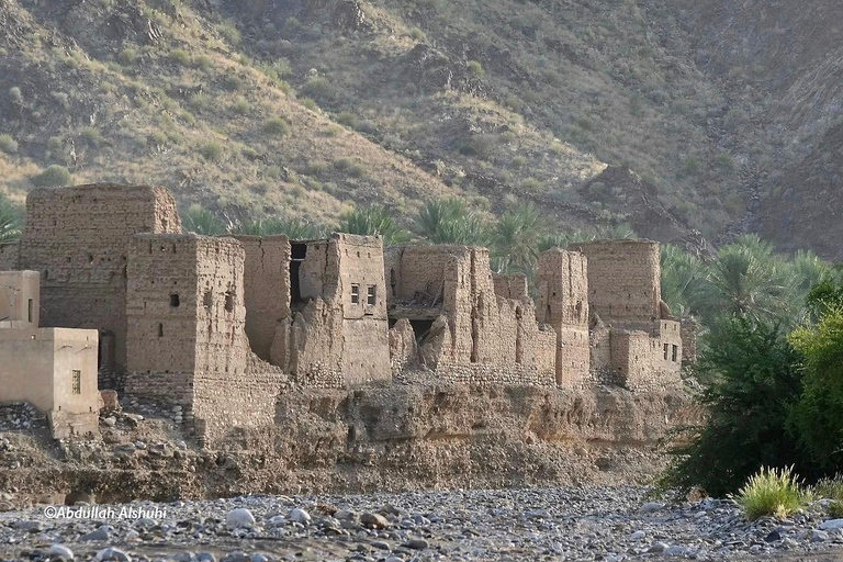 From Muscat: Rustaq Trenches, Nakal Fort & Hujrat AlShaikh