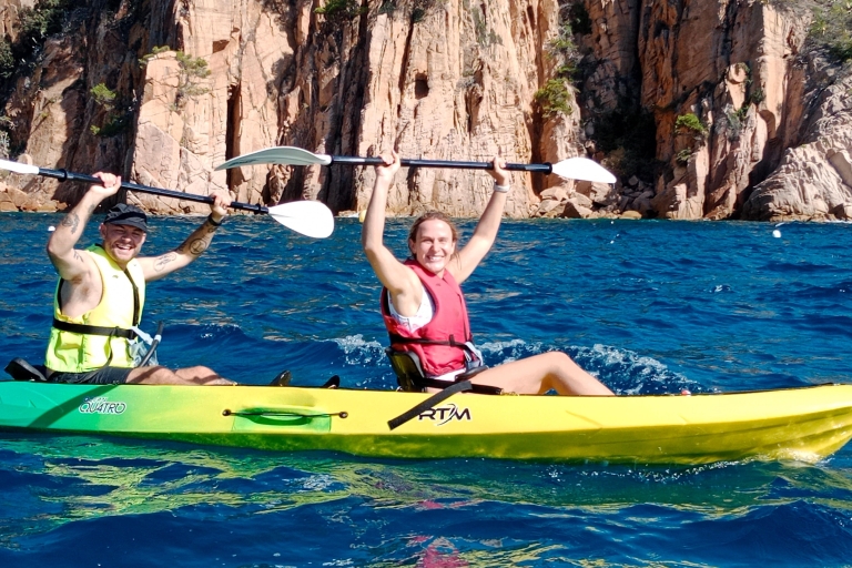 Sant Feliu de Guíxols: tour de kayak y esnórquel