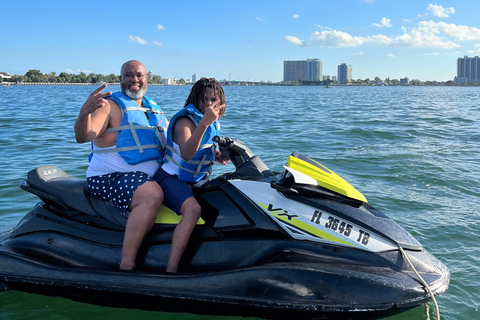 Miami: Miami Beach Jetski Ride with Boat and DrinksExperience with 1 Hour of Jet Ski Time