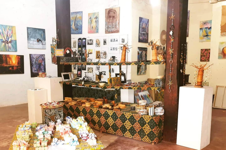 Zanzibar: laboratorio di profumi, oli e incensi