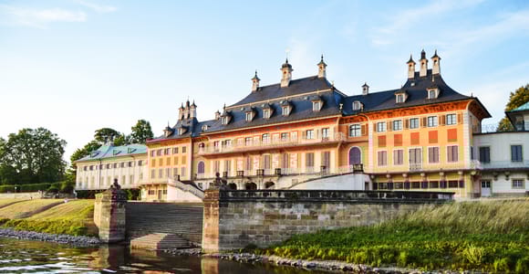 Dresden: Elbschifffahrt zum Schloss Pillnitz