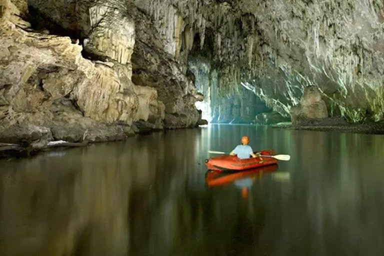 VISITE À LA GROTTE DE PHONG NHA 1 JOURNÉE EN GROUPE AU DÉPART DE HUE