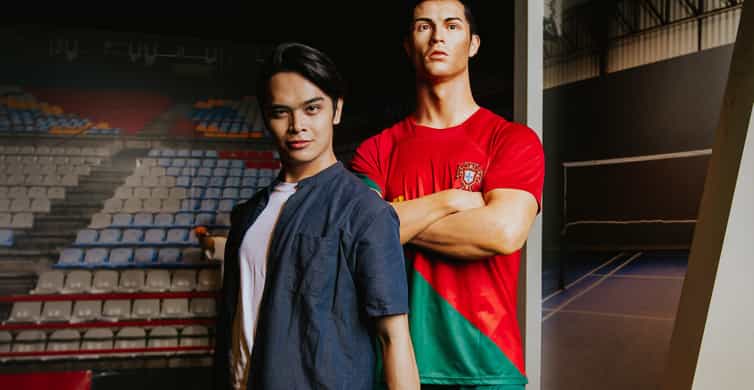 Singapore: Madame Tussauds Wax Museum photo 18