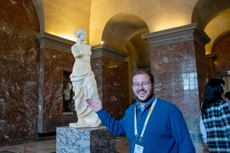 Louvre: Small-Group Tour - Must-See Highlights