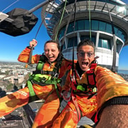 Auckland: SkyJump with Sky Tower Entry Ticket Auckland: SkyJump with Sky Tower Entry Ticket