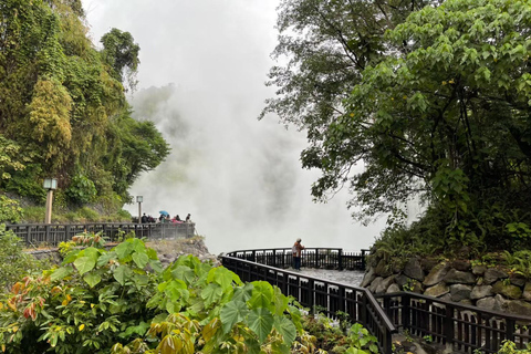 From Taipei: Beitou and Tamsui Private Day Tour 8-Hour Beitou and Tamsui Day Tour