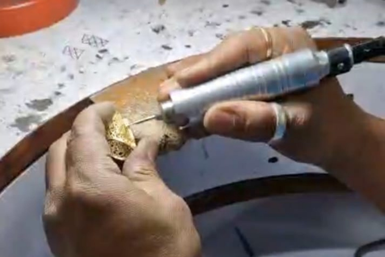 Experience Jaipur: Jewelry Making &amp; Stone Cutting with Lunch