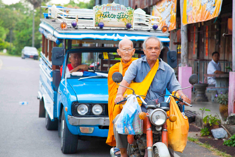 Khao Lak's Little Amazon: Canoe, Trek & Waterfall Day Trip