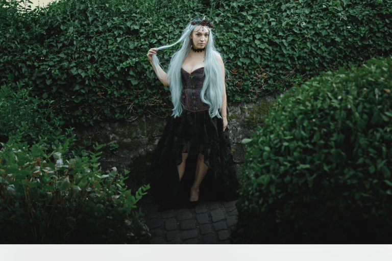 Luxembourg: Vintage & Gothic Photoshoot Experience