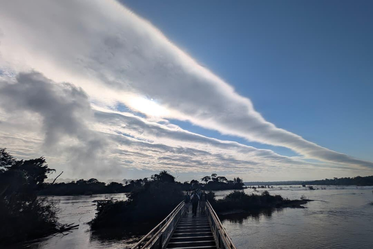 Iguazu: 2-Day Private Tour of Brazil, Argentina and Paraguay