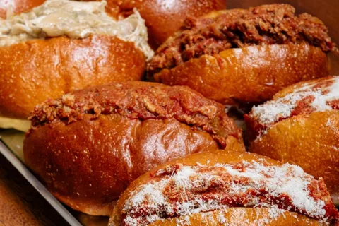 Roma: Tour Gastronomico a Piedi Mercato Latino & San Giovanni