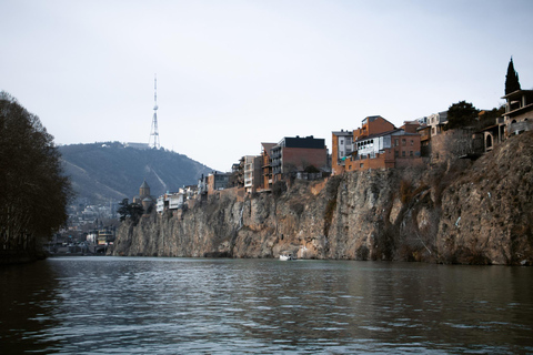 Tbilisi: Electric Bus and Boat Tour