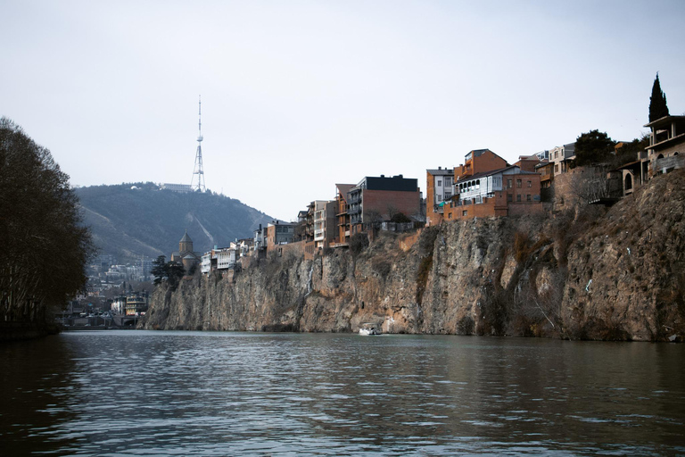 Tbilisi: Electric Bus and Boat Tour
