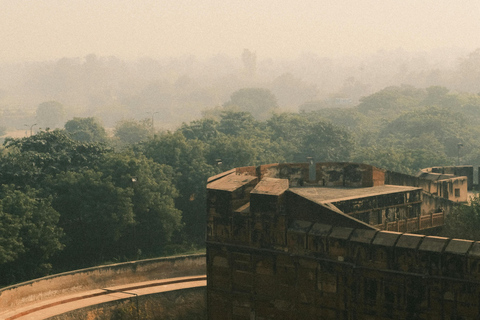 Z Delhi: Sunrise Taj Mahal i Agra Fort Tour samochodem AC