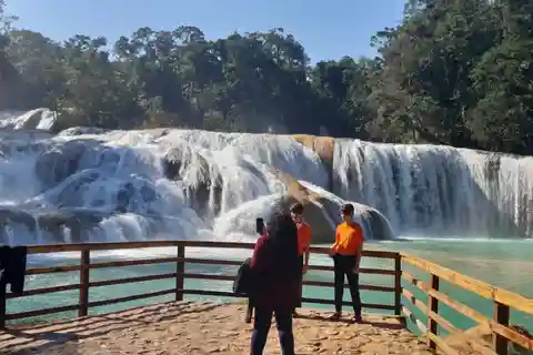 San Cristobal: esperienza di Agua Azul, Misol Ha e Palenque