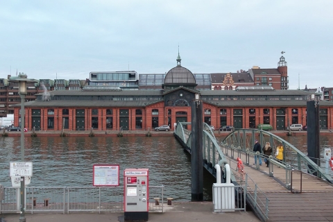 Hamburgo: tour matutino por Reeperbahn, puerto y mercado de pescadoTour matutino de Hamburgo: tour público en alemán