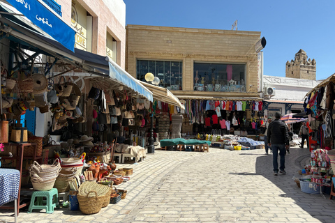 Nabeul: Local Cooking Program and Traditional Market Nabeul: Visit to the Marché au Couffin and Cooking Program at a Guest House