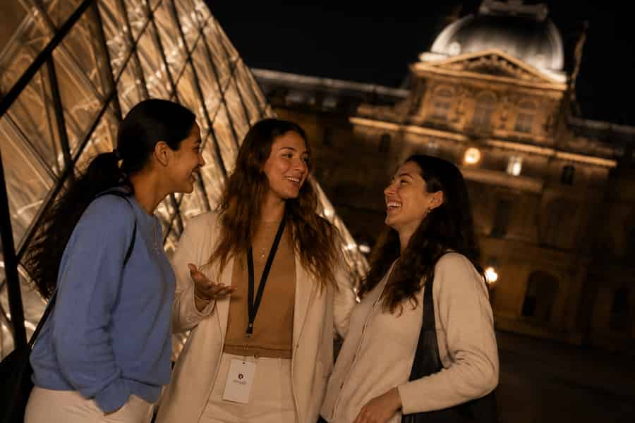 Nacht im Louvre: Museumsführung | Max. 6 Gäste. Foto: GetYourGuide Nacht im Louvre: Museumsführung | Max. 6 Gäste. Foto: GetYourGuide
