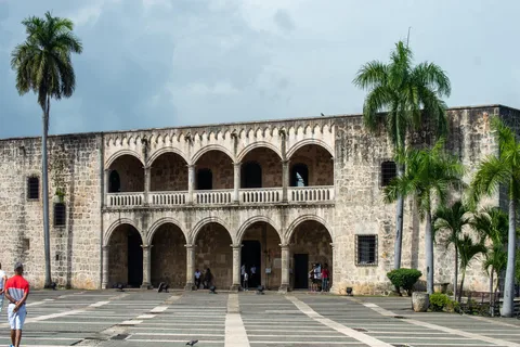 Punta Cana: Santo Domingo VIP Day Trip with Hotel Pickup