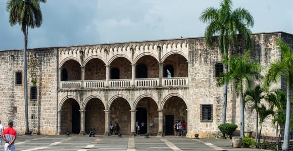 Punta Cana: Santo Domingo VIP Day Trip with Hotel Pickup