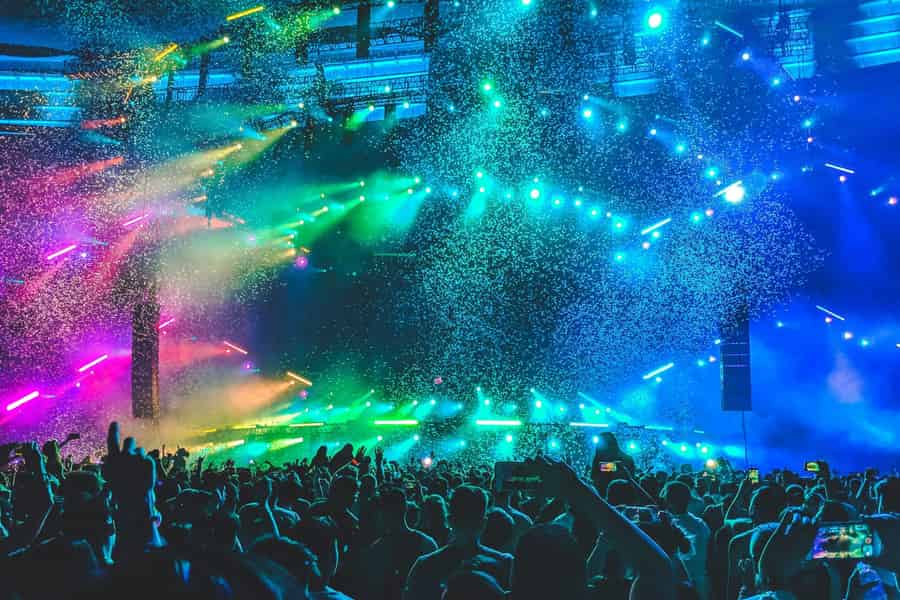 Berliner Clubkultur: Erlebe 3 legendäre Clubs in einer Nacht. Foto: GetYourGuide Berliner Clubkultur: Erlebe 3 legendäre Clubs in einer Nacht. Foto: GetYourGuide