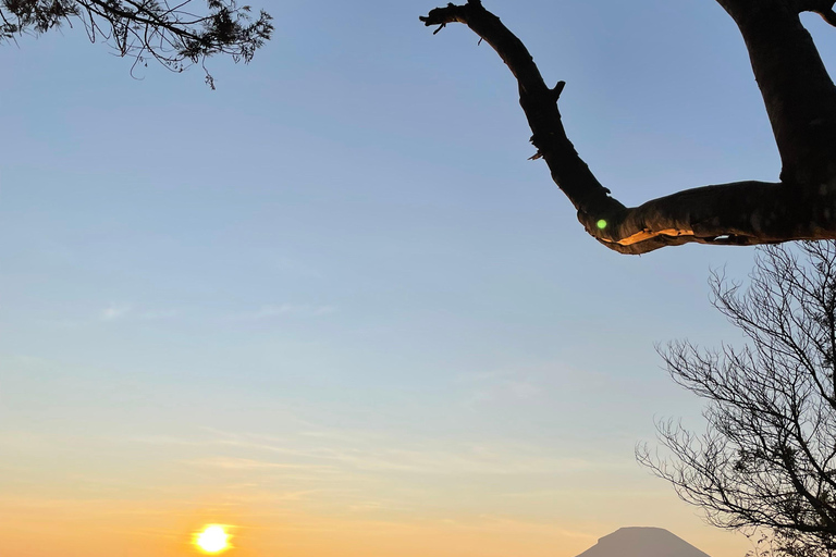 Yogyakarta: Mount Prau Golden Sunrise Hike and Summit Coffee All-Inclusive Mount Prau Sunrise Experience