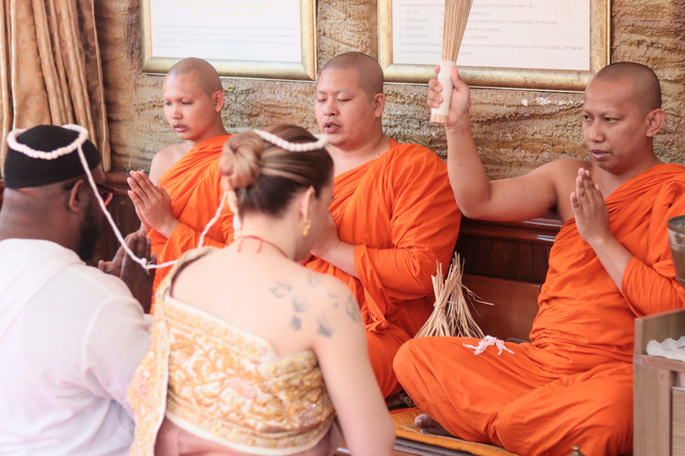 曼谷泰式佛教婚礼仪式及照片拍摄