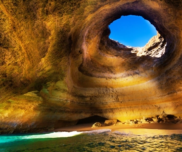 Portimão: Benagil Caves and Coast Boat Tour with Swim Stop