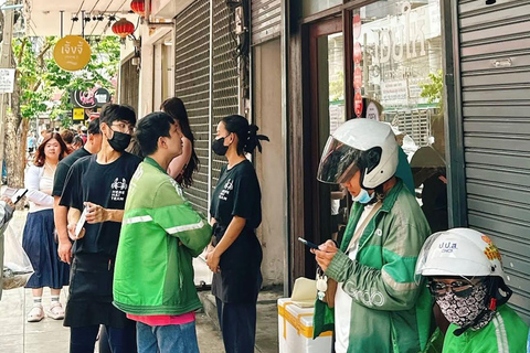 Bangkok: Here Hai Skip-the-Line Table Reservation